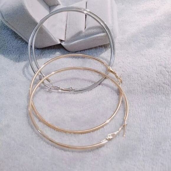 Boho Large Oversized Thin Gold Big Hoop Circle Fashion Earrings 60mm Gold A0136 - Picture 10 of 12